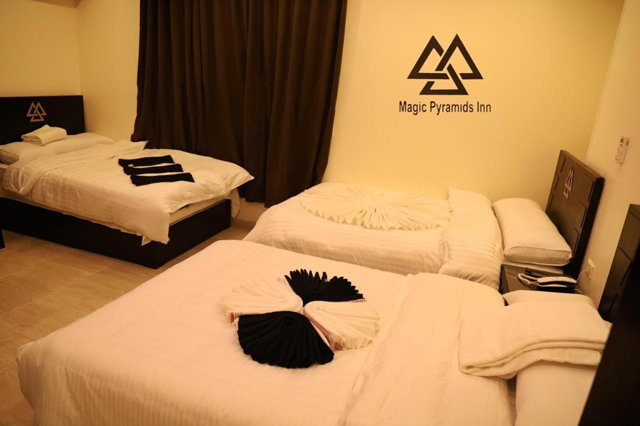 Pyramids And Sphinx Hotel Cairo Exterior foto