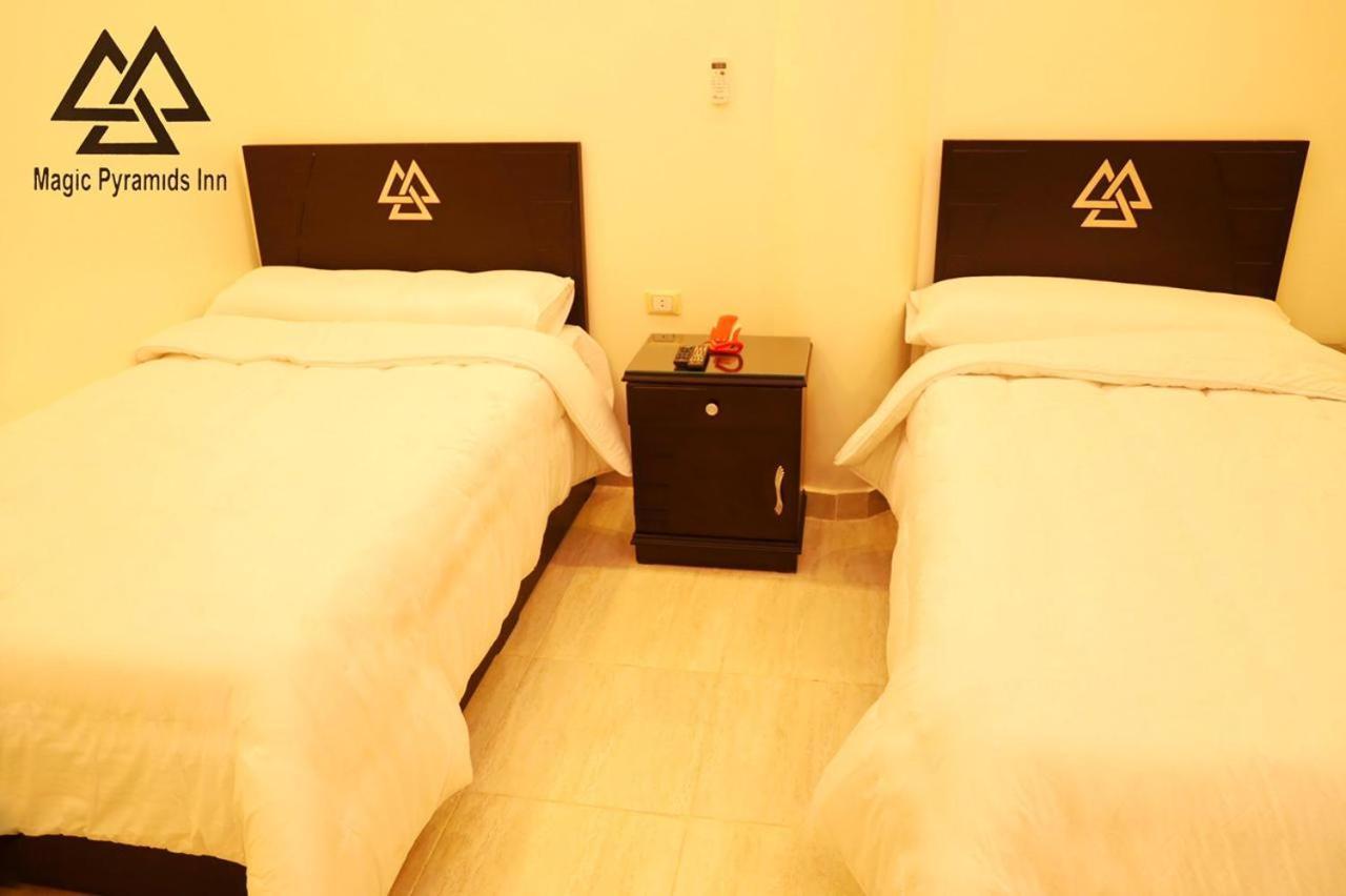 Pyramids And Sphinx Hotel Cairo Exterior foto